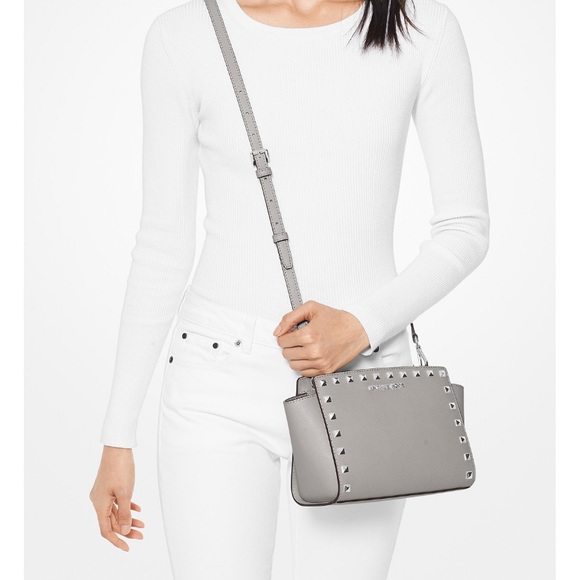 Michael Kors Selma Leather Stud crossbody - Picture 4 of 7